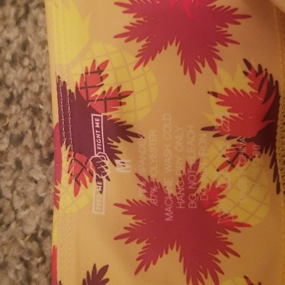 Feed Me Fight Me pineapple and leave shorts - Picture 4 of 5